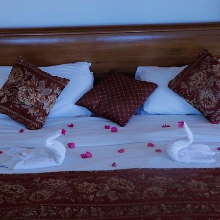 Sunrise Apartment Resort & Spa Момбаса Экстерьер фото